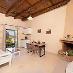Argoulides Traditional Appartments *