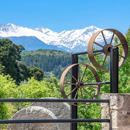 Argoulides Traditional Appartments Chania (Crete)
