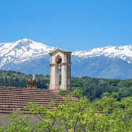 Lejlighed Argoulides Traditional Appartments