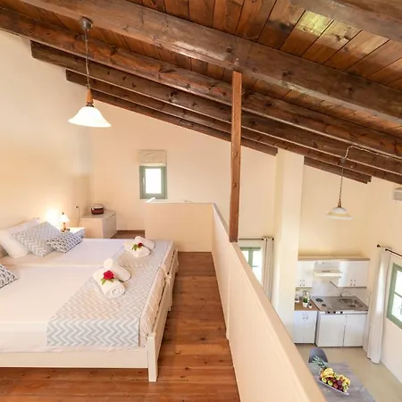 Lejlighed Argoulides Traditional Appartments *