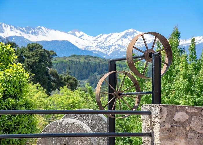 Argoulides Traditional Appartments Chania (Crete)