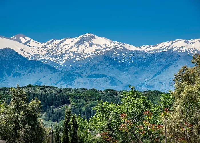 Argoulides Traditional Appartments Chania (Crete)