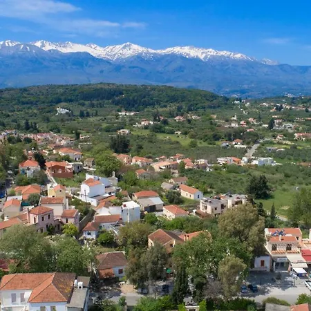 Argoulides Traditional Appartments Апартаменты *